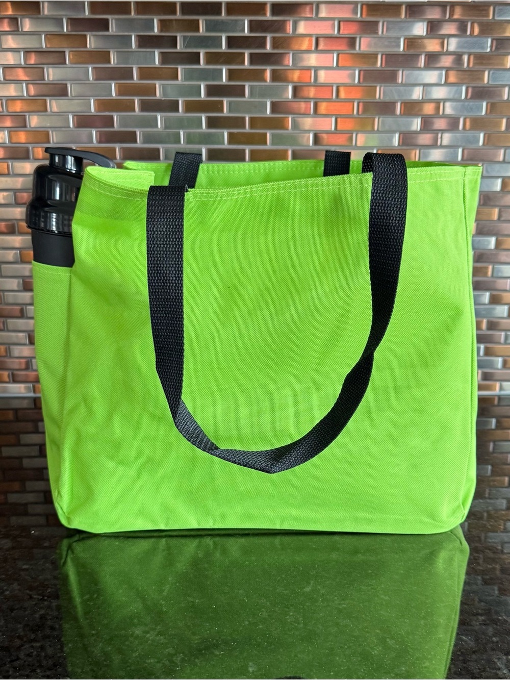 Versatile Lime Green 💚 Tote Bags for Personal Use or Brand Marketing - NWOT